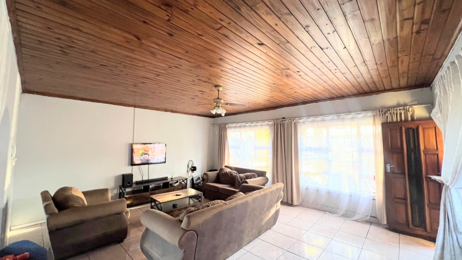 3 Bedroom Property for Sale in Braelyn Eastern Cape